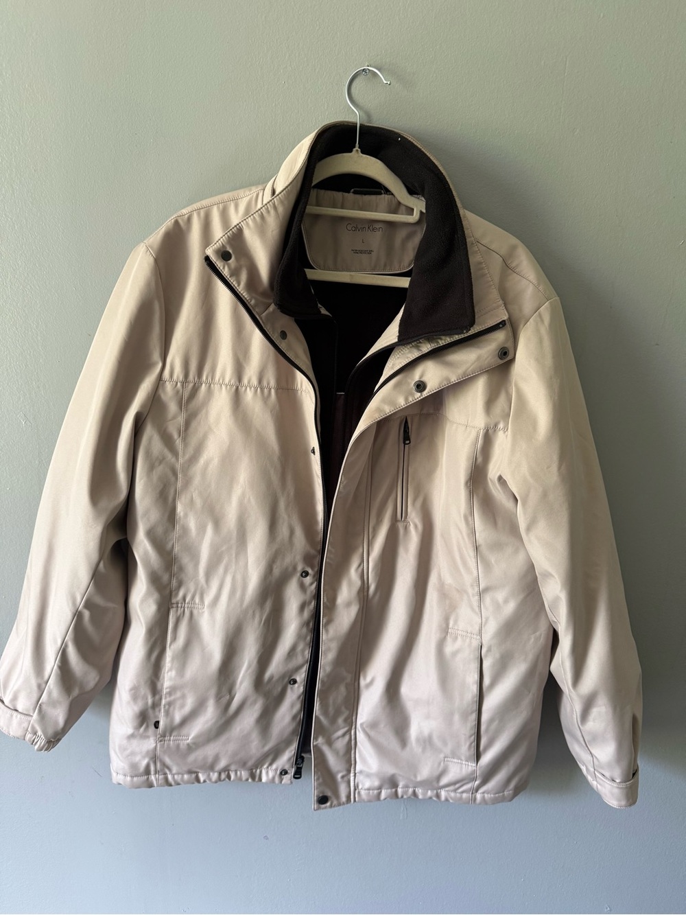 Calvin Klein Men’s Light Beige Jacket with Dark Contrast Collar